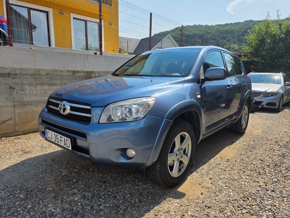 Vand Toyota Rav 4 D-Cat  2.2 4x4