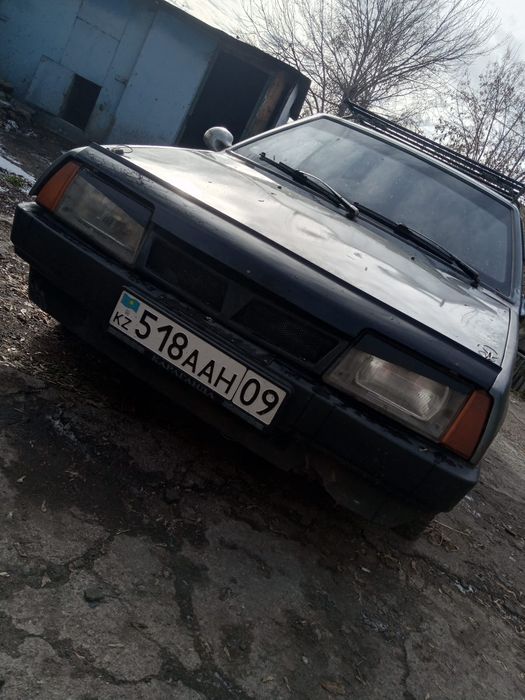 Продам машину 99