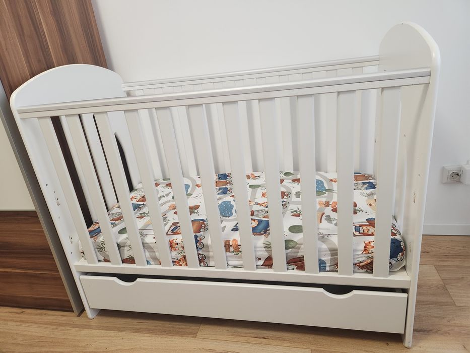 Pătuț bebe reglabil
