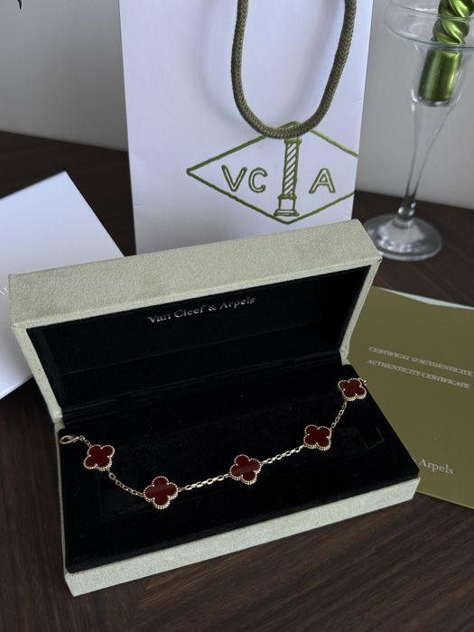 5 клеверный браслет V&C