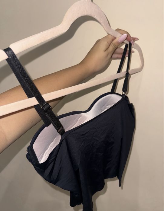 Потници Zara, Pepe Jeans
