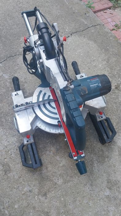 Circular profesional bosch 1400w preț 1200 lei negociabil