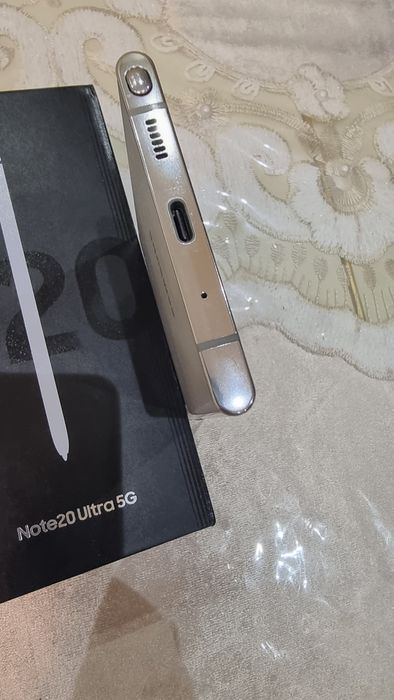 продаётся самсунг galaxy нот 20  ултра 5 G