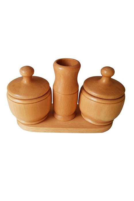 Традиционни български сувенири - ръчна изработка.