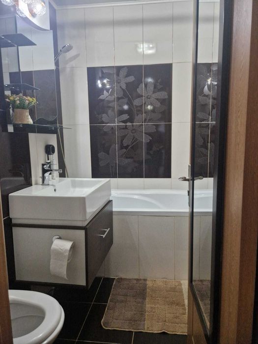 Apartament 2 camere, Micro 18, etaj 4/10, mobilat și utilat