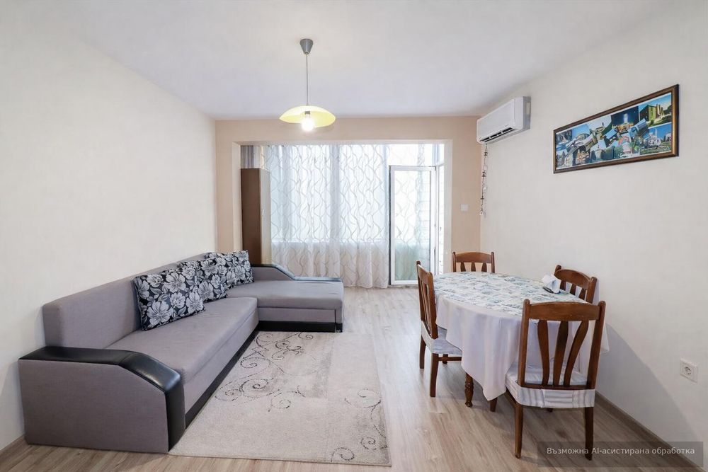 Дава се под наем Двустаен апартамент в Варна, Център - 65 кв.м за 550 € - Снимка #1