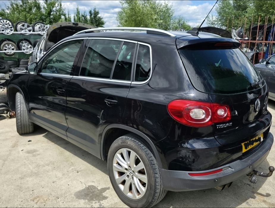 Bara Spate Tiguan LC9X cu senzori