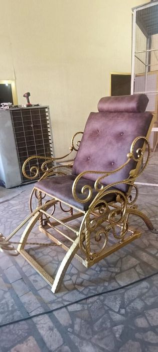 Кресло качалка-Маятниковый механизм.