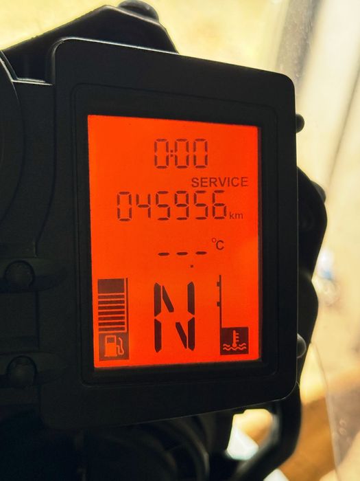 BMW  GS 650 cu motorul de 800!