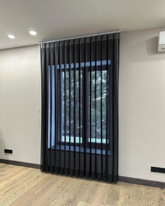 Жалюзи оптом нархда, потолочний карниз