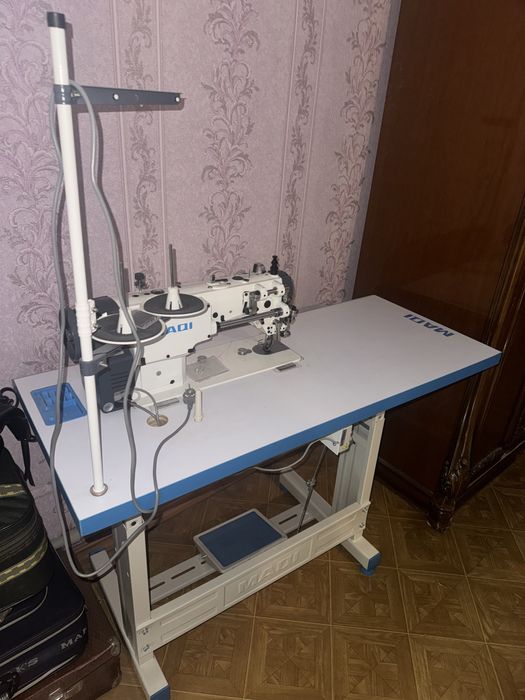 Швейная машина MAQI