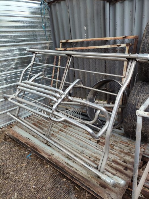 кингурятники, подфарники