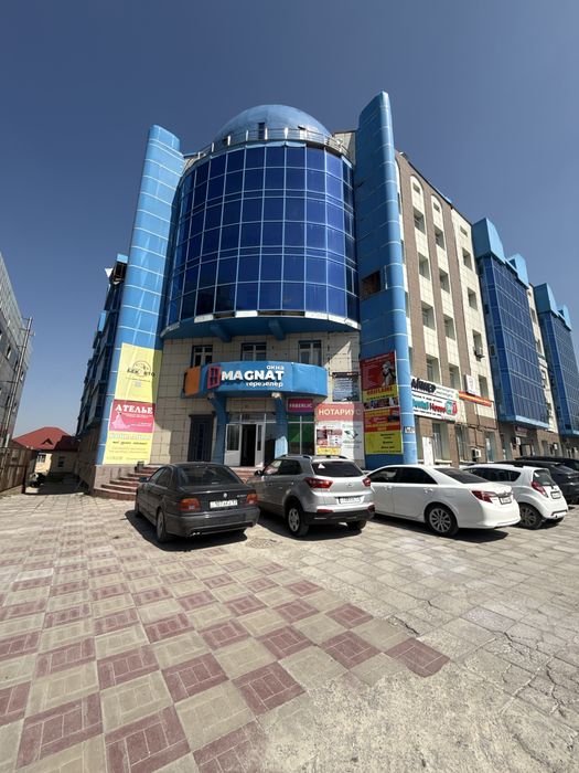 Помощения в аренду 200 кв м