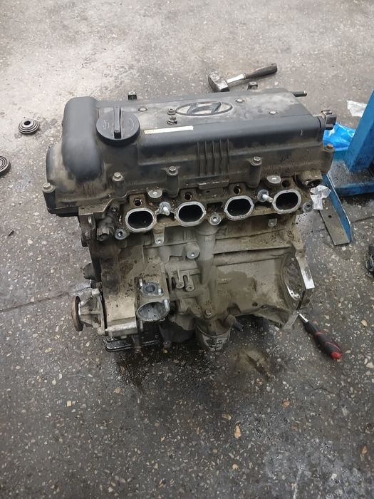 Продам двигатель на хюндай акцент