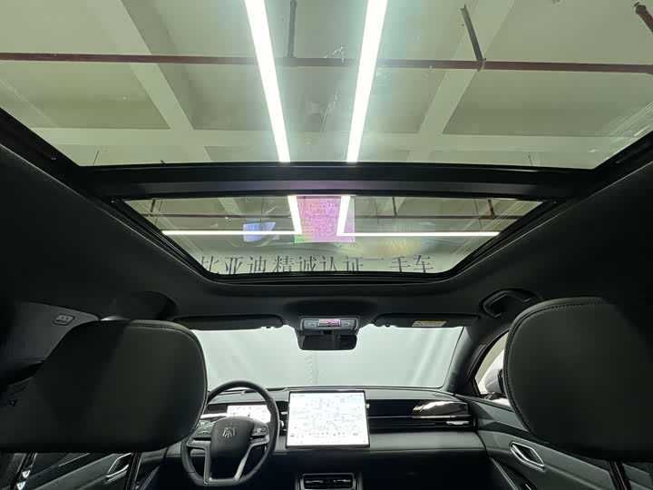 Qin L EV 545KM Cloud Carriage Edition