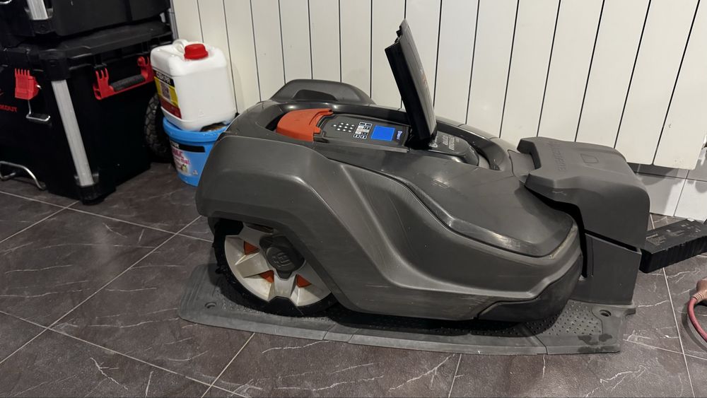Husqvarna auto mower 430X