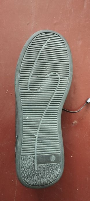 Мужские кеды почти новые
