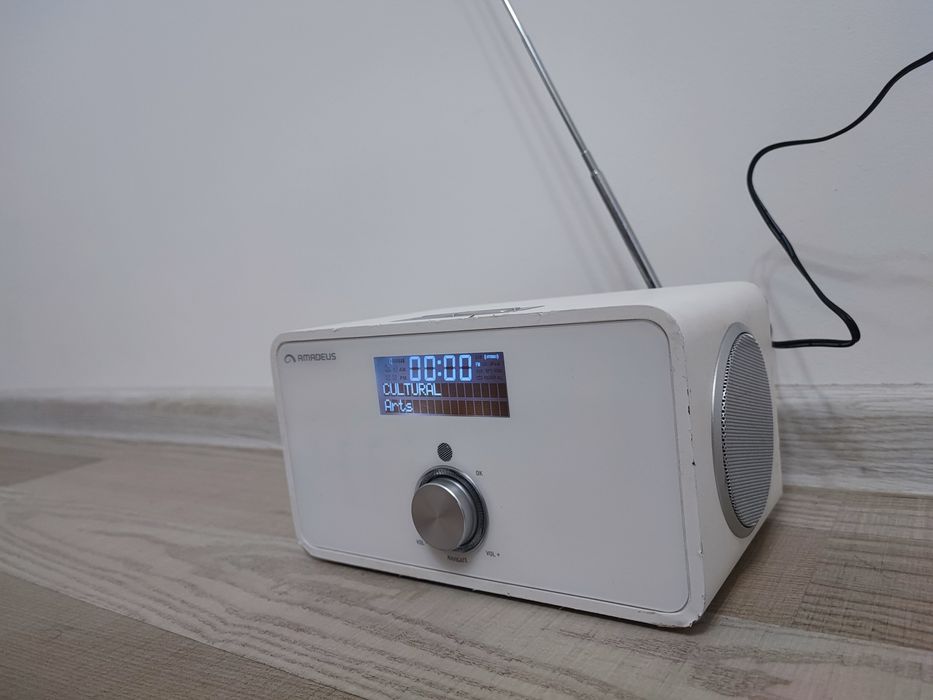 Radio dab Amadeus ADRBT414W Bluetooth aux in