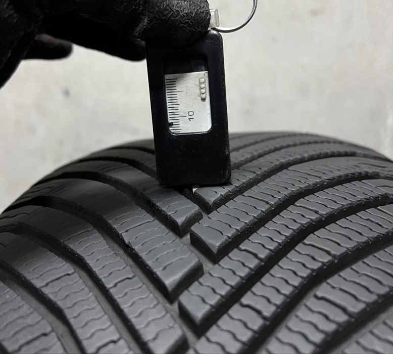 215/55/17 MICHELIN - 1бр. гума 2024г., като Нова!