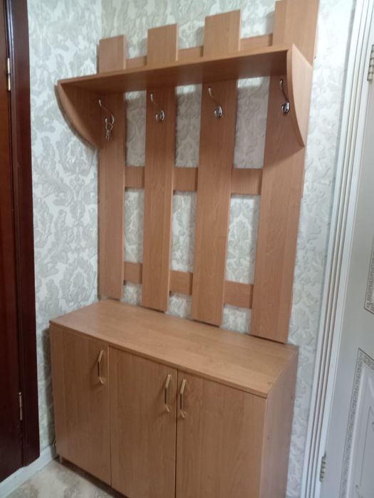 Продам прихожую, торг