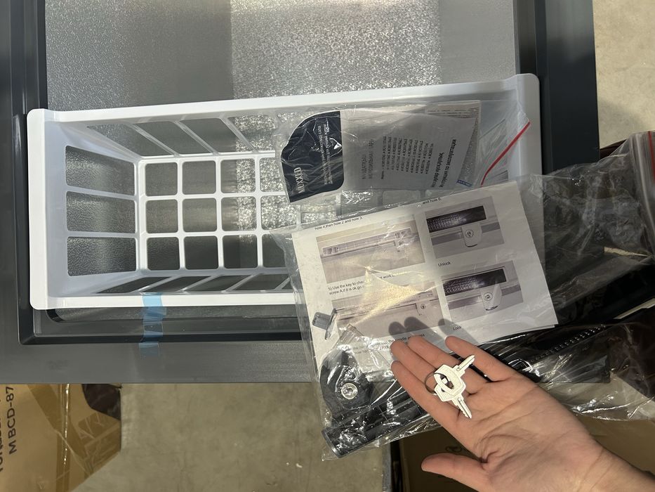 Морозильник 375литровый с ЗАМКОМ