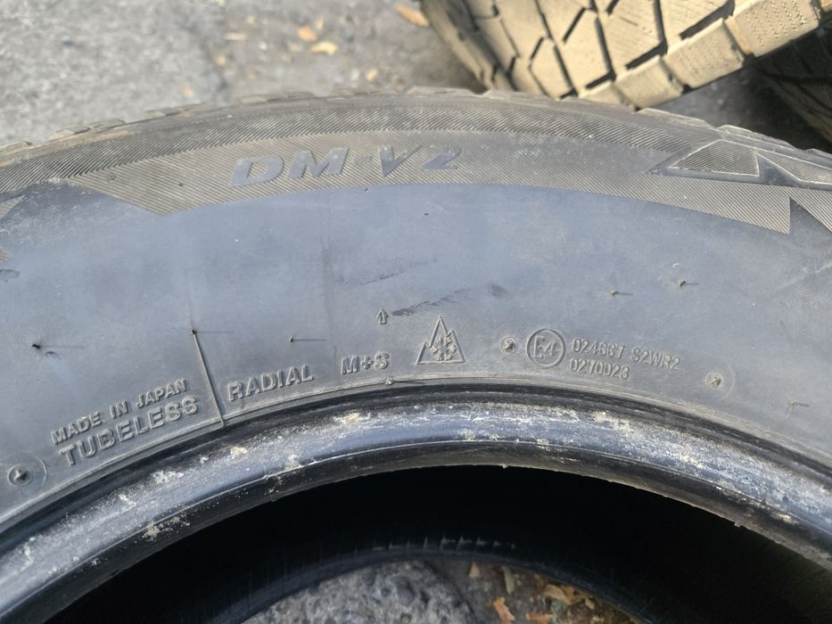 Шины зимние Bridgestone Blizzak