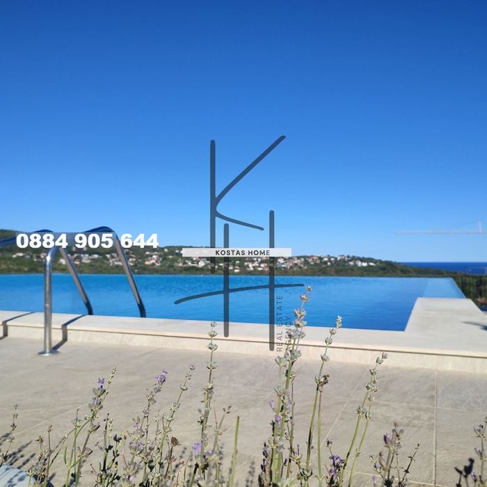 Продава се Тристаен апартамент в к.к. Св.Св. Константин и Елена - 104 кв.м за 2279 €/кв.м - Снимка #11