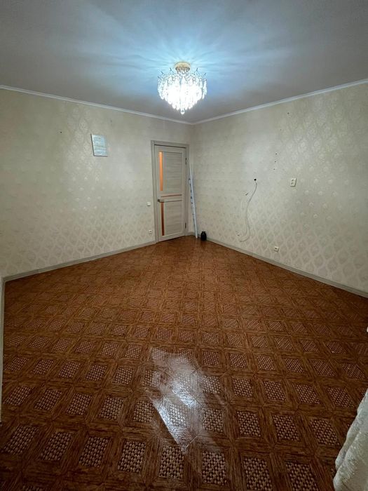 Продается 3-комн (4-89, 6 эт)