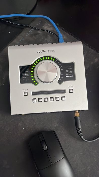 Interfata audio Apollo Twin