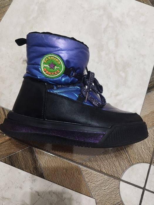 Încălțăminte pentru copii marimea 33