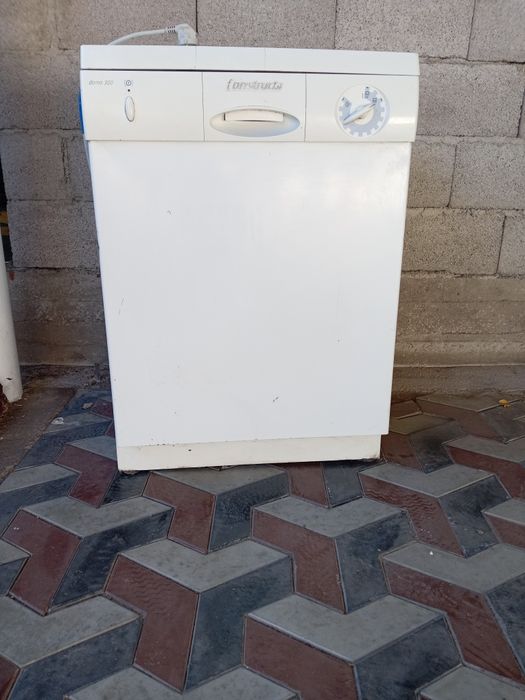 Посудомоечная машинка