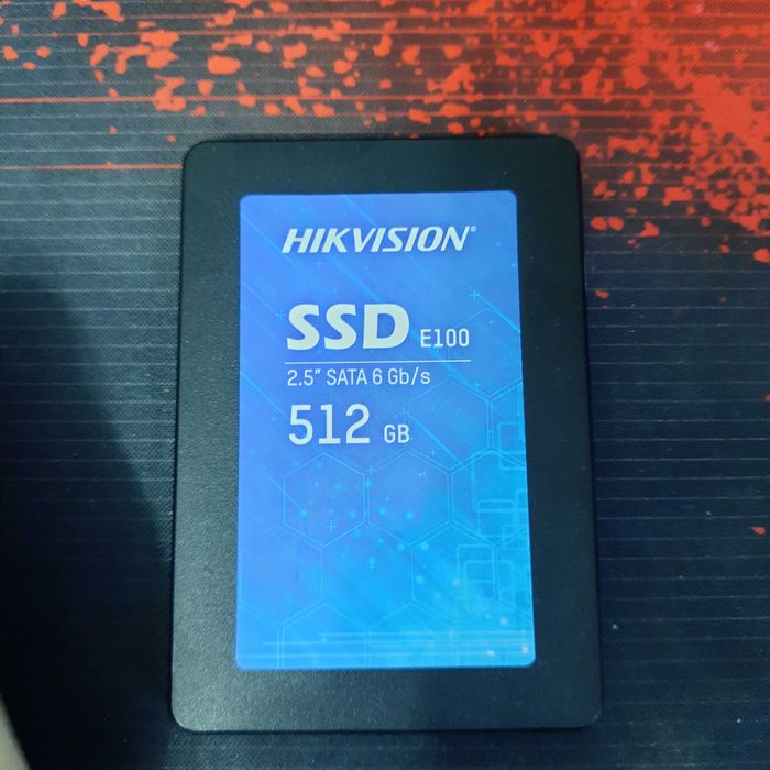 Продам ссд hikvision 512gb