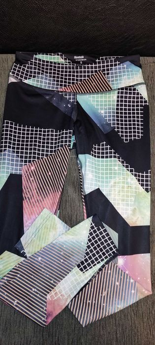 Спортни топове и клинове S/M размер