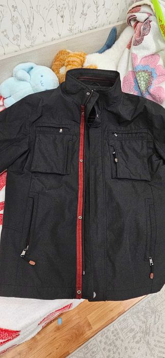 Продам куртки мужские