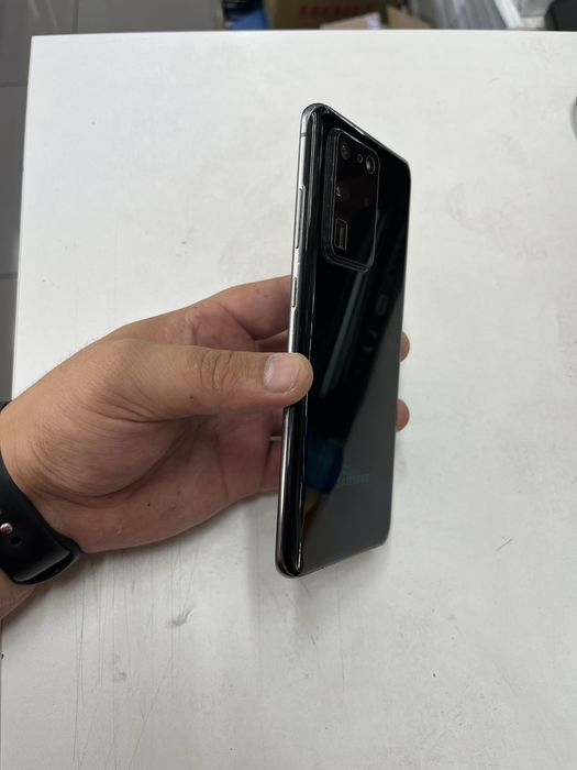 Samsung S20 ULTRA (128ГБ)