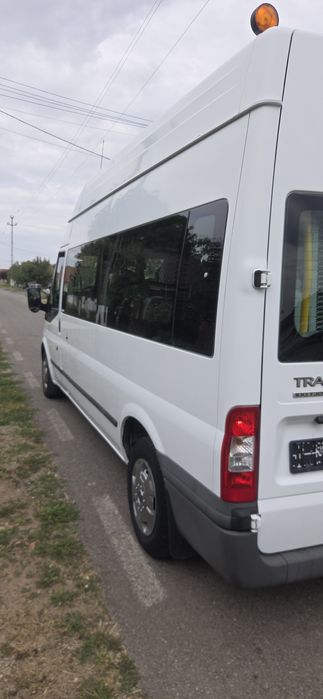 De vânzare ford transit 8+1