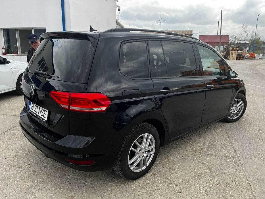 Volkswagen Touran 2.0TDI DSG7