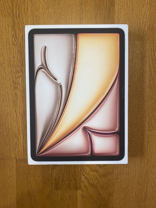 Apple iPad Air 2025 11 128GB .Wi-Fi + Cellular.Noua Sigilata !!
