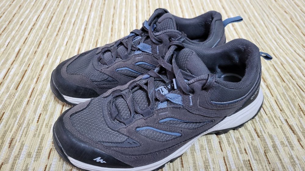 Трекинговые кроссовки Decathlon QUECHUA MH100