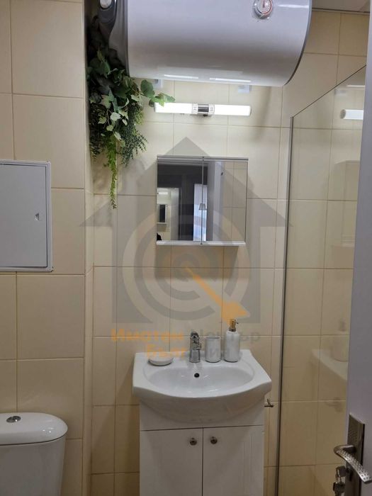 Едностаен апартамент в Зона Б19