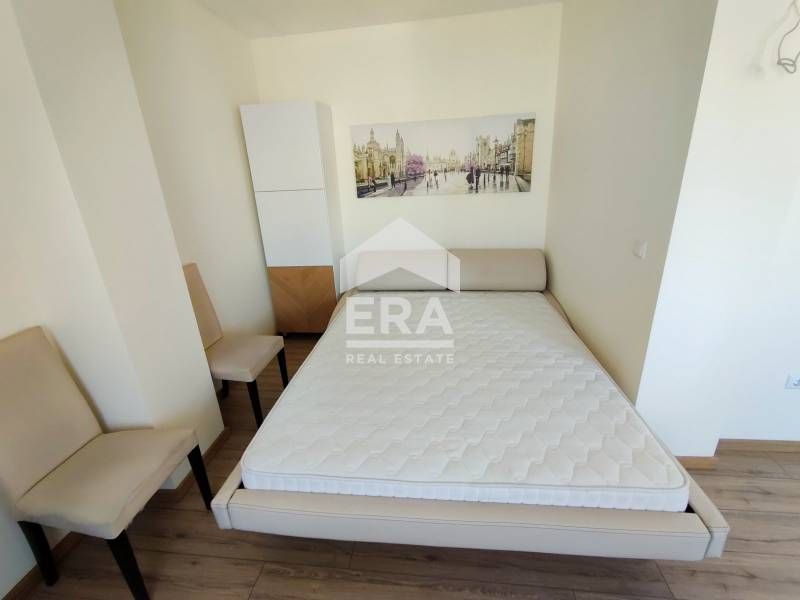 Продава се Двустаен апартамент в Варна, Цветен квартал - 85 кв.м за 2106 €/кв.м - Снимка #7