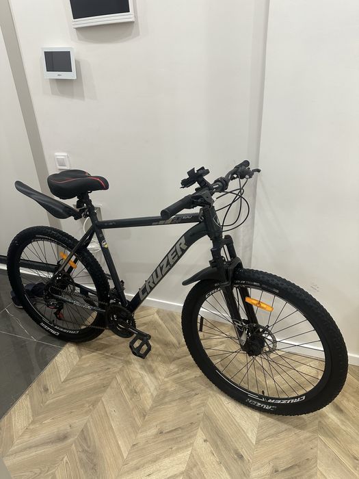 Cruzer 28 продам все в идеале