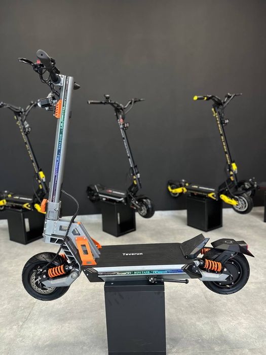 Электросамокат MINI TANK S7 | 2400W полный привод 75 км/ч внедорожник