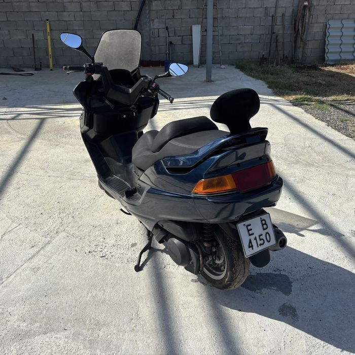 Yamaha majesty 250