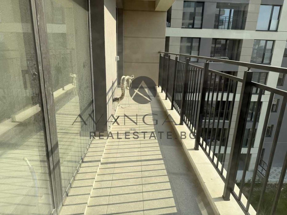 Продава се Тристаен апартамент в Пловдив, Тракия - 95 кв.м за 871 €/кв.м - Снимка #9