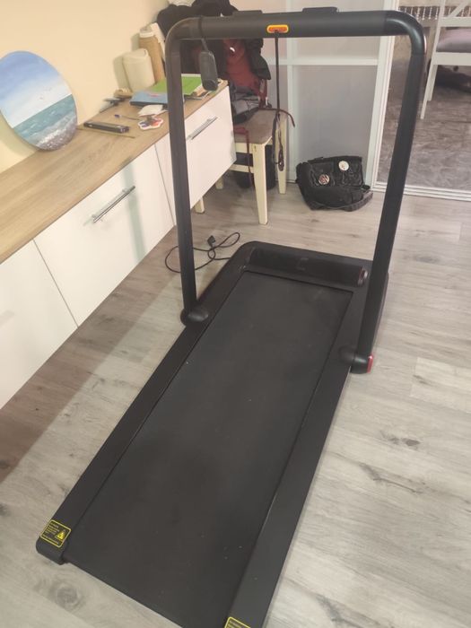 Продам беговую дорожку