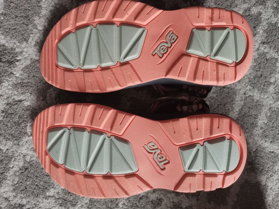 Нови детски сандали TEVA - 32 номер