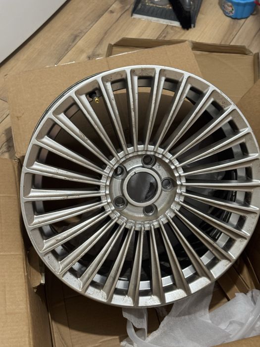 Диски на Toyota писать в ватсап