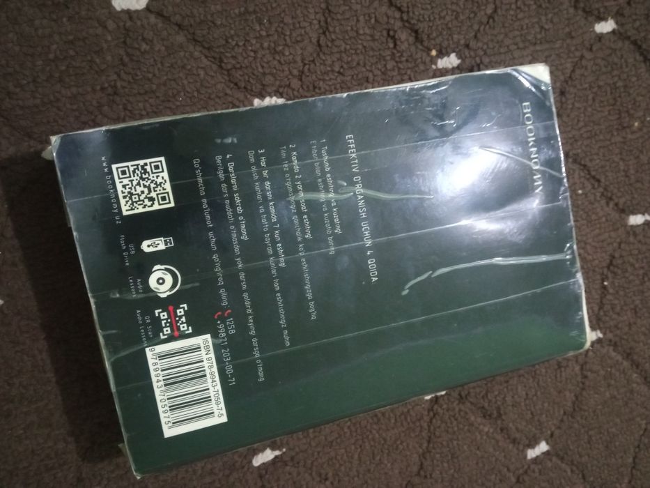 Booknomy kitob sotiladi !