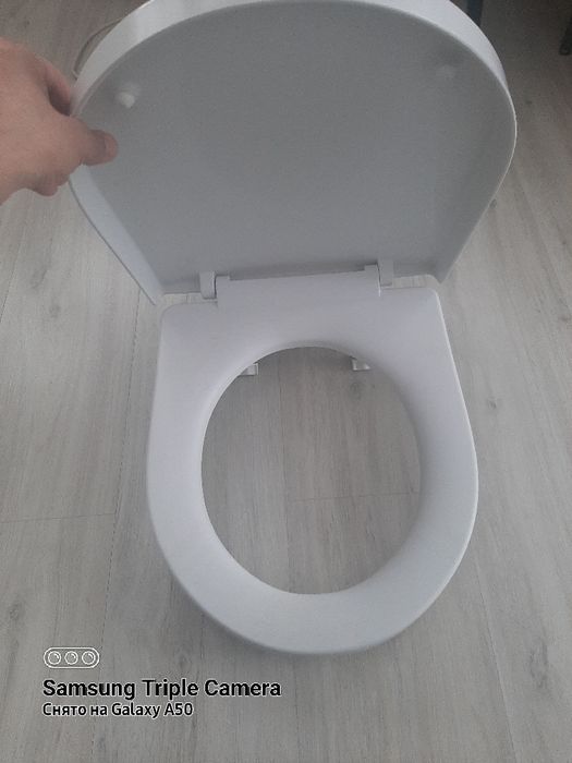 Крышка  для унитаза